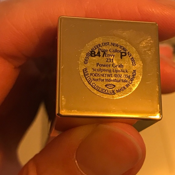 Estée Lauder Pouch and makeup set - Picture 4 of 7